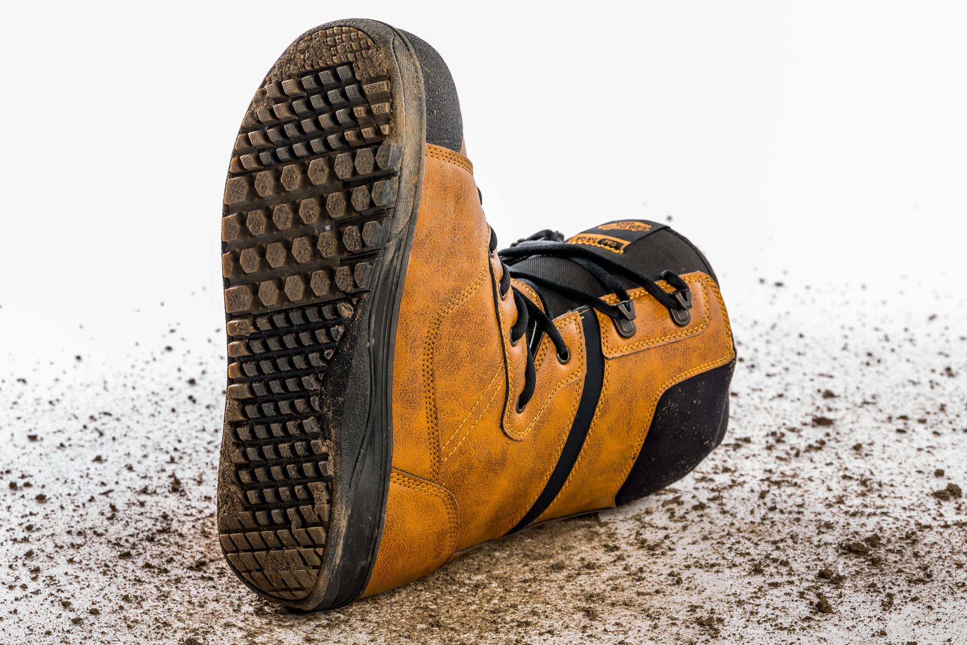 Vans Implant Pro Review: Best Snowboard Boots of 2019 - TransWorld