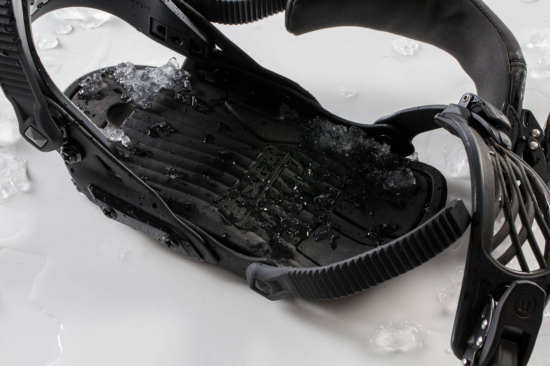 RIDE DVA Review: Best Snowboard Bindings of 2019 - TransWorld