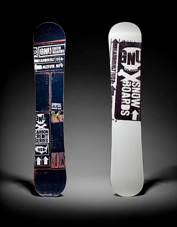 Good Wood Snowboard Test 2011 Gnu Carbon Credit - Snowboarder Good Wood Snowboard Test 2011 Gnu Carbon Credit - Snowboarder