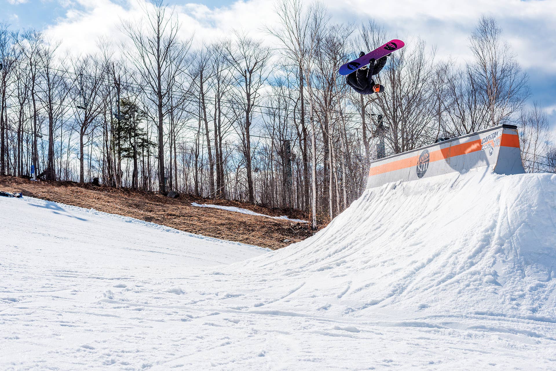 Joe Sexton Joins the ThirtyTwo Bindings Team - Snowboarder