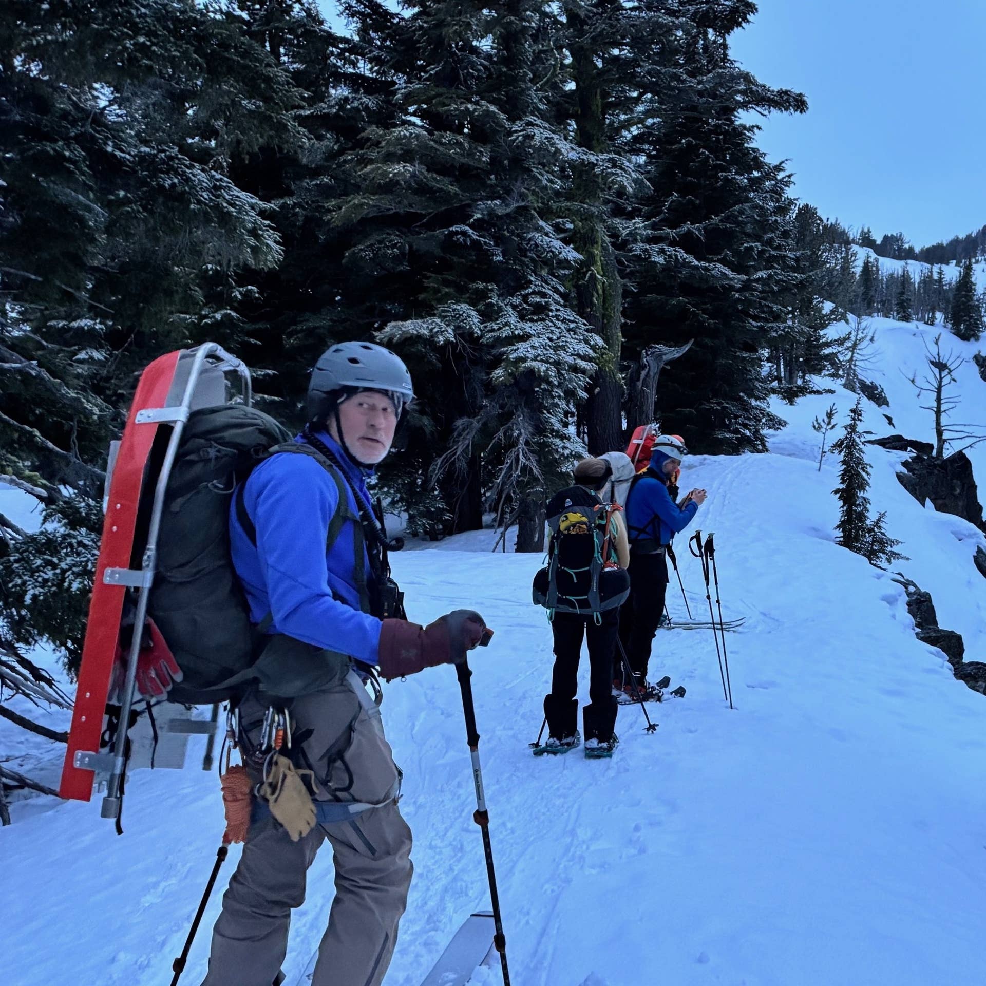 Snowboarder Rescued By Helicopter in Oregon - Snowboarder