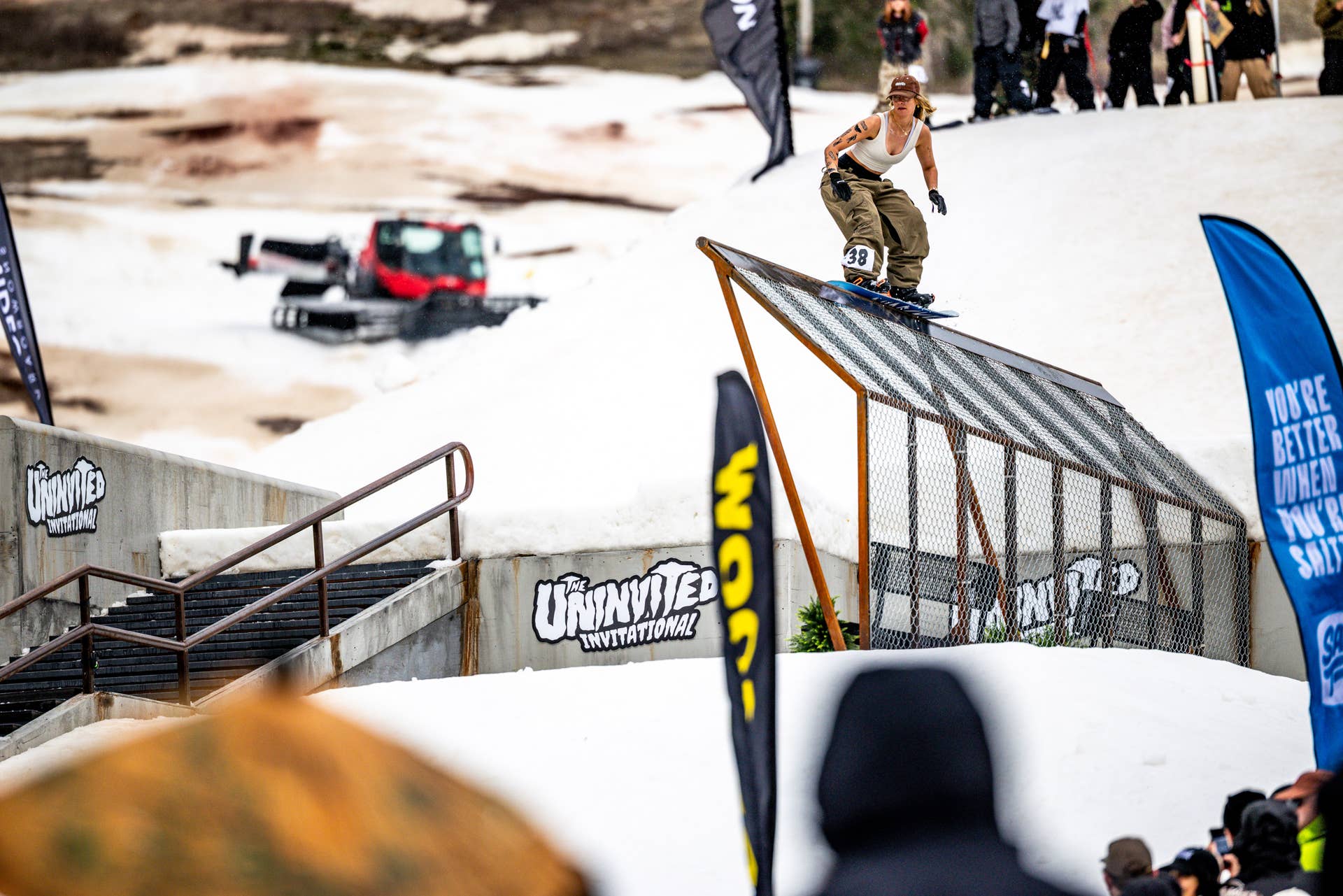 capita black snowboard of death 165 Snowboard The Black Snowboard of Death has achieved legendary status as an all CAPiTA Black Snowboard of Death
