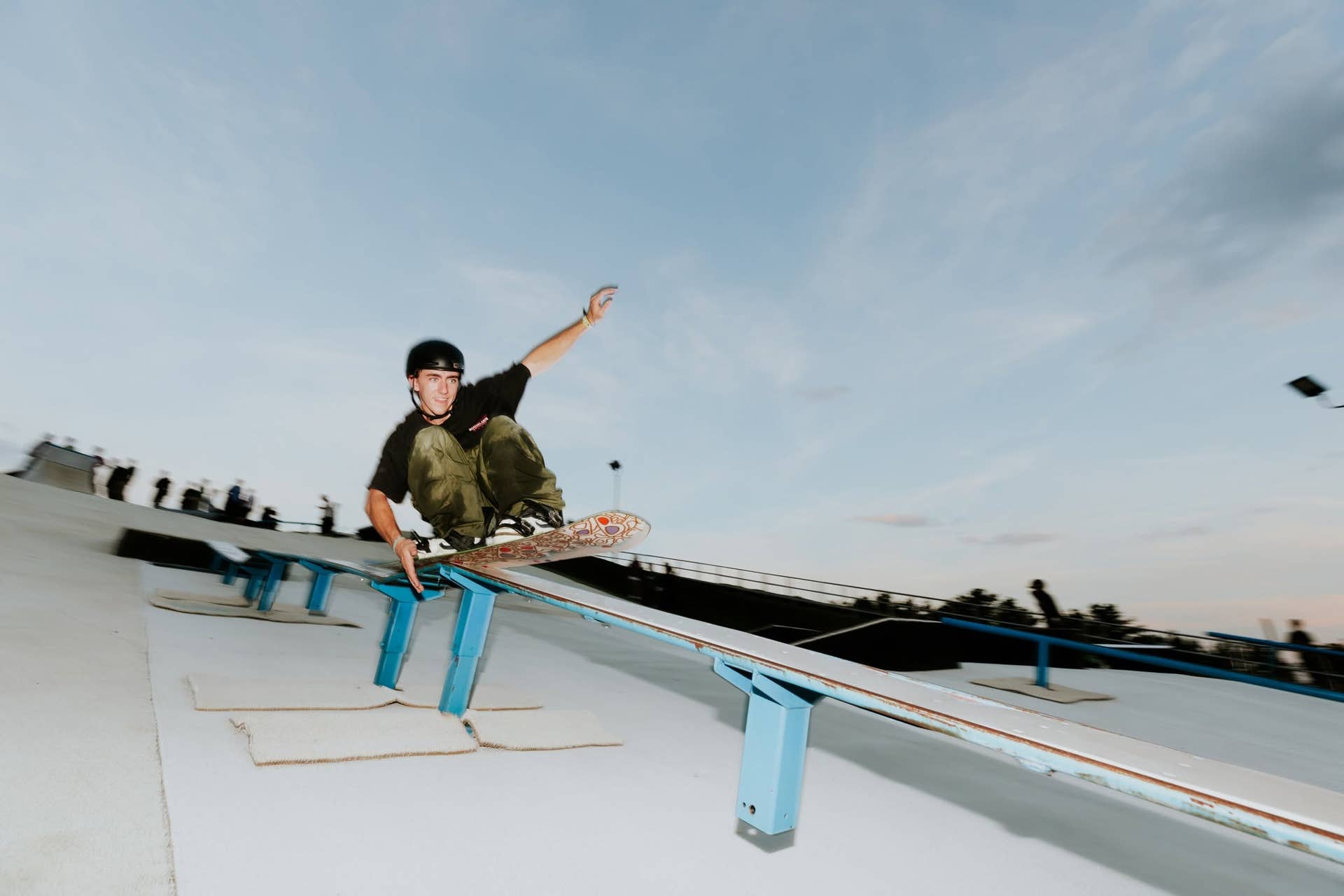 686 and Suicidal Tendencies Collaboration - Snowboarder
