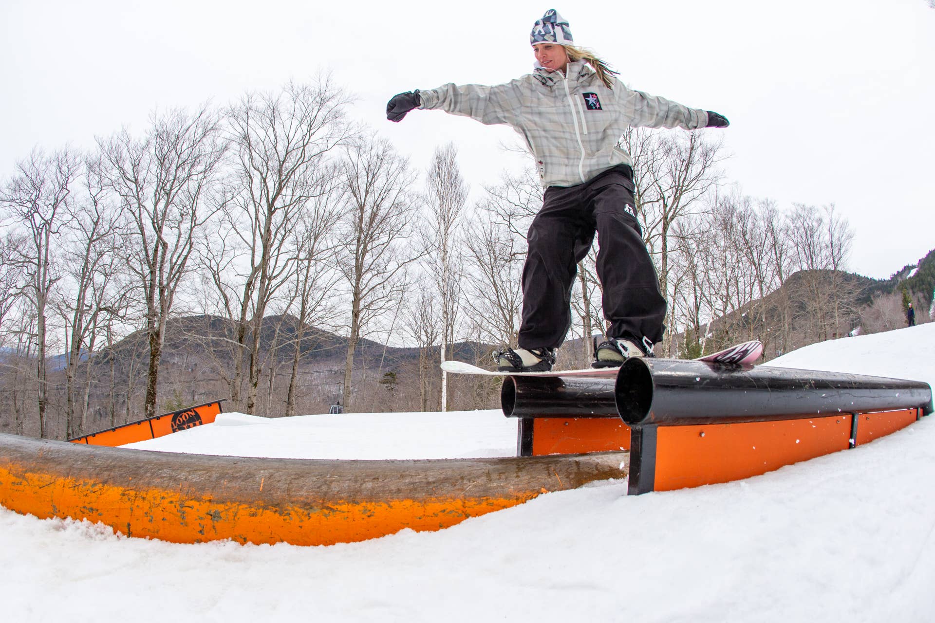 Travis Rice Breaks Down the Tech of his 2025 Pro Model Union