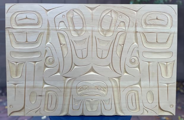 Eagle-panel