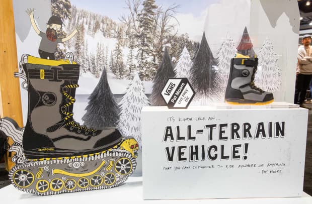 Brand Spotlight Vans Snowboarding 2018 2019 Product Preview