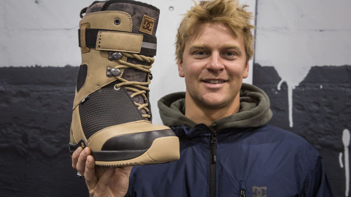 Dc tucknee snowboard boots online