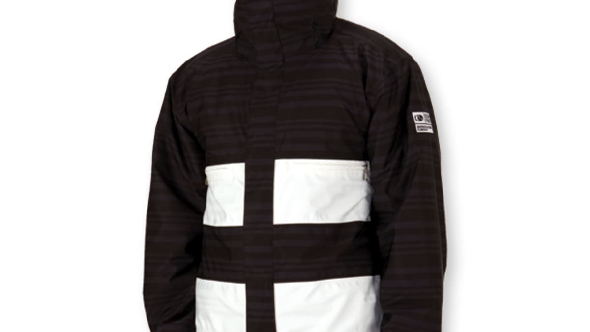 Bonfire Titan Jacket 2011 Snowboarder