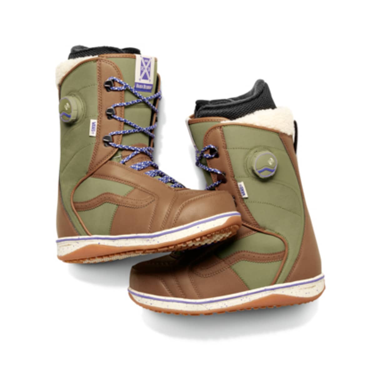 Vans snow. Vans hana beaman. vans ferra. vans ferra hana beaman. vans remedy snow boot.