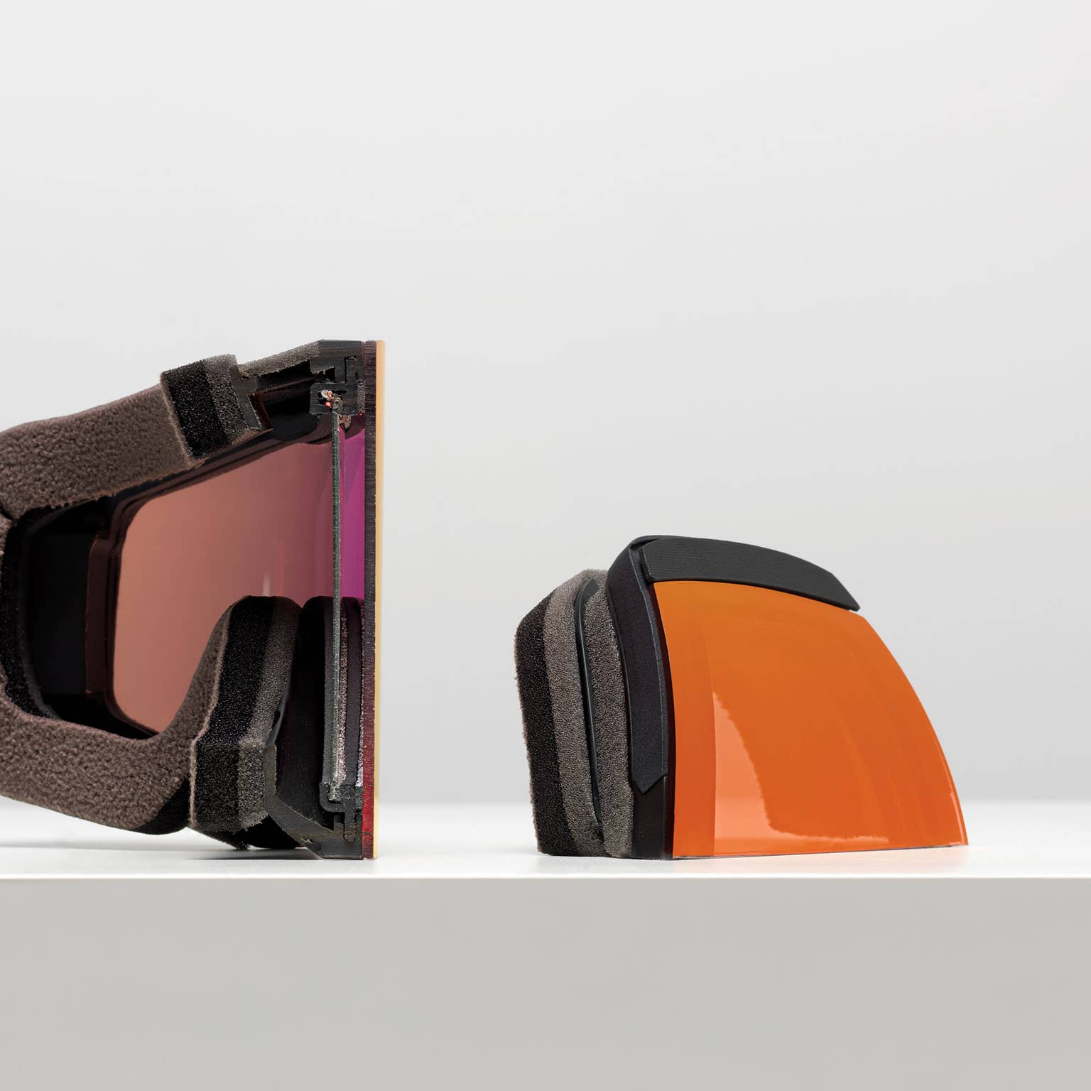 oakley electrochromic goggles