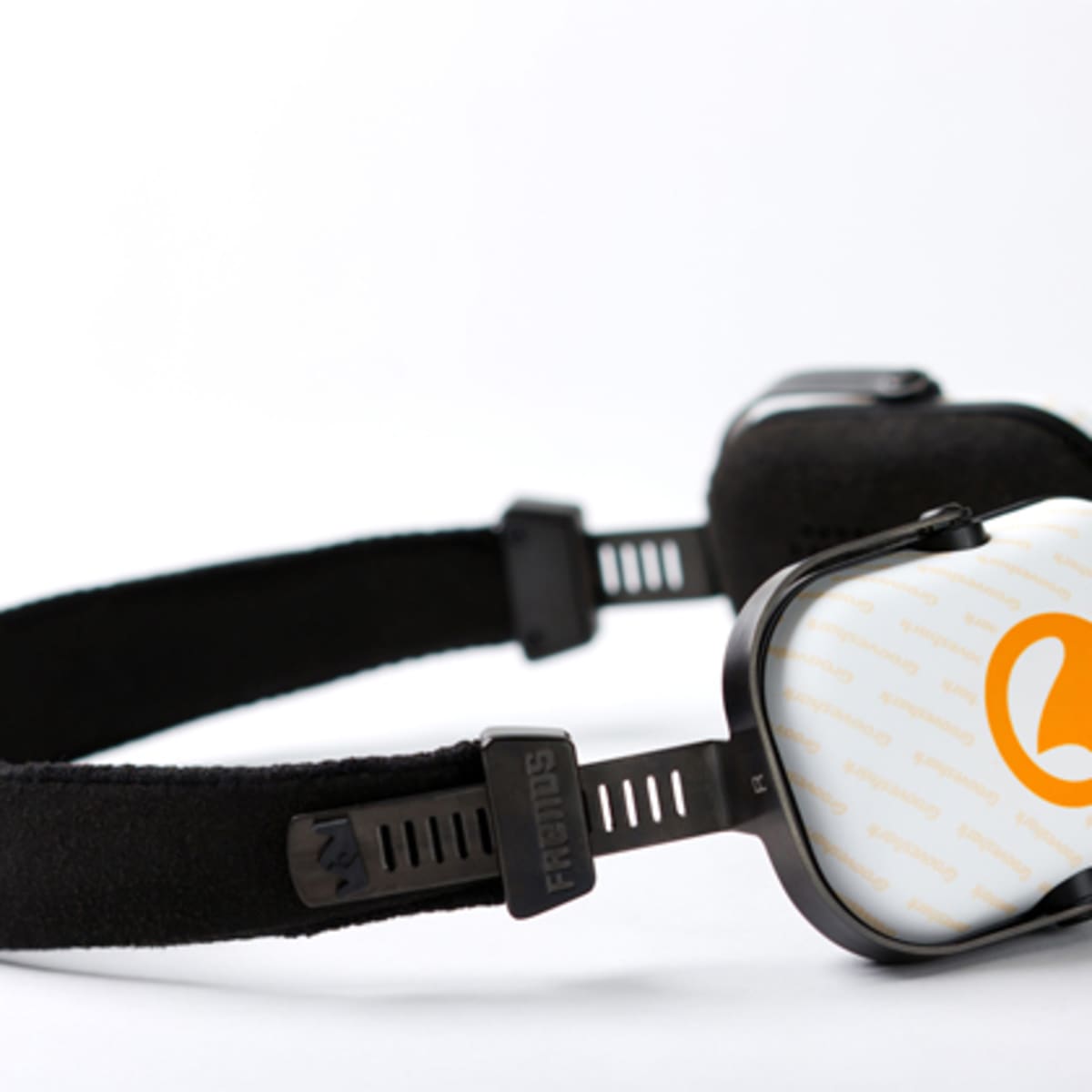 Frends discount headphones caps