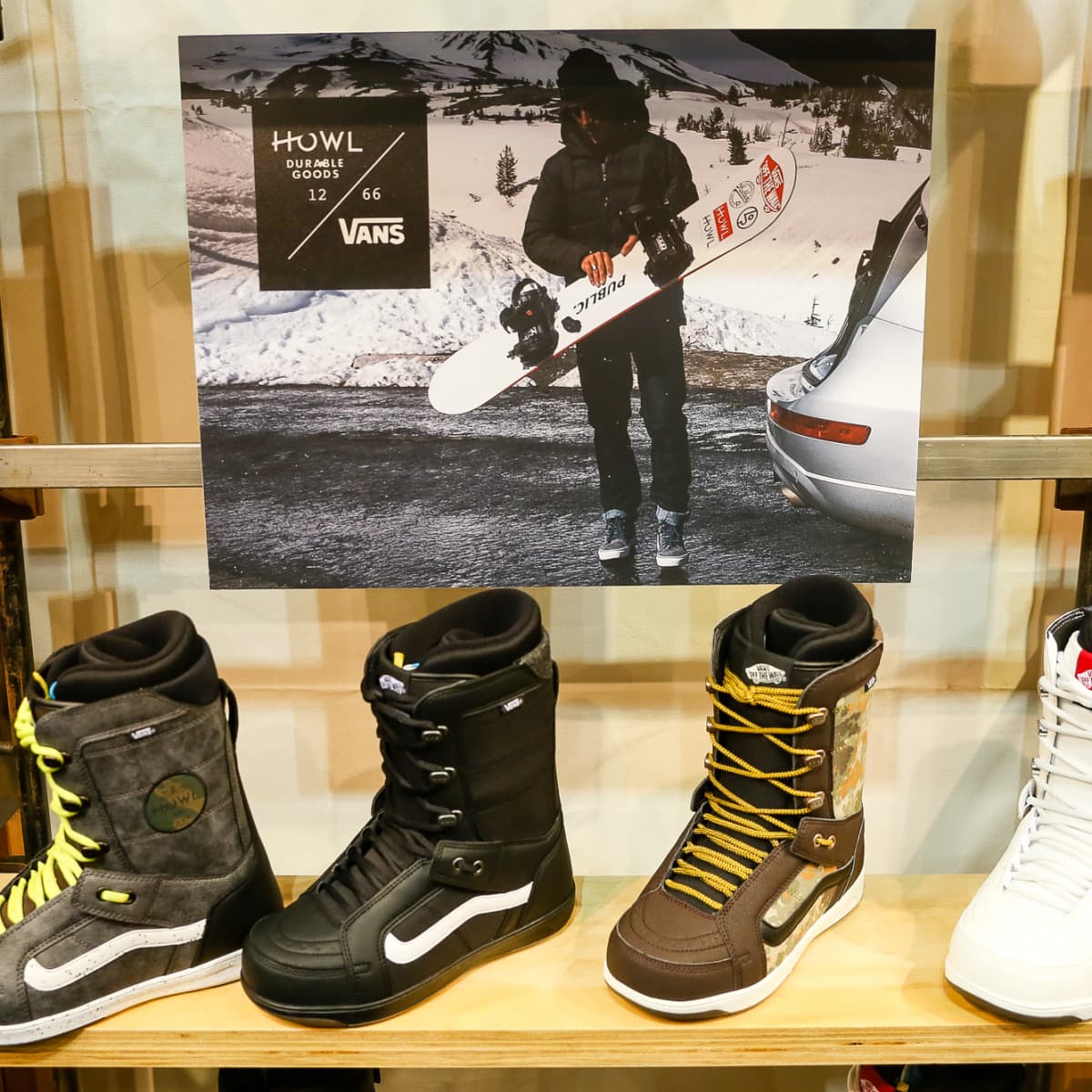 Vans top howl boots