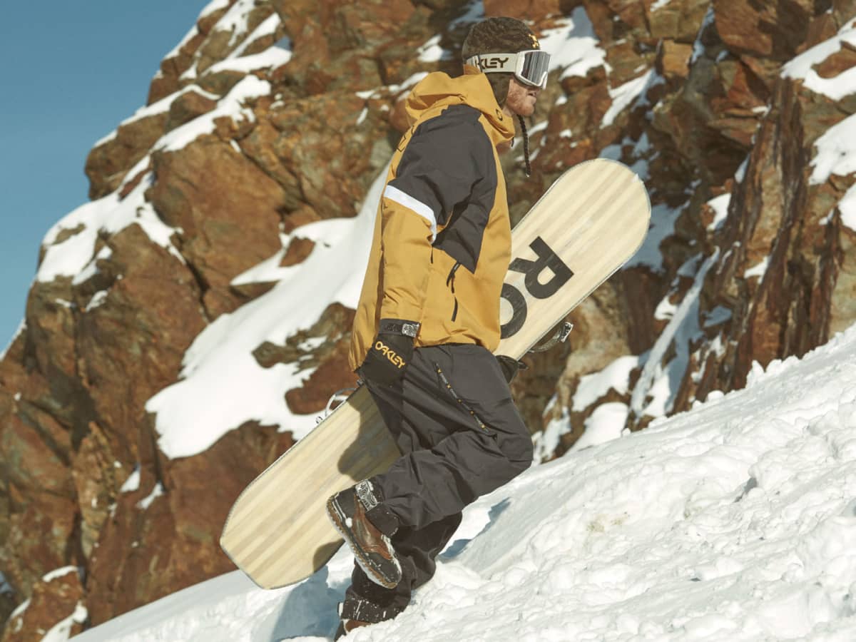 The Team Sandbech x Oakley Snowboarder