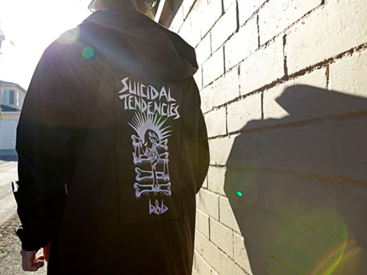 SUICIDAL TENDENCIES x 686 スーサイダル Dogtown