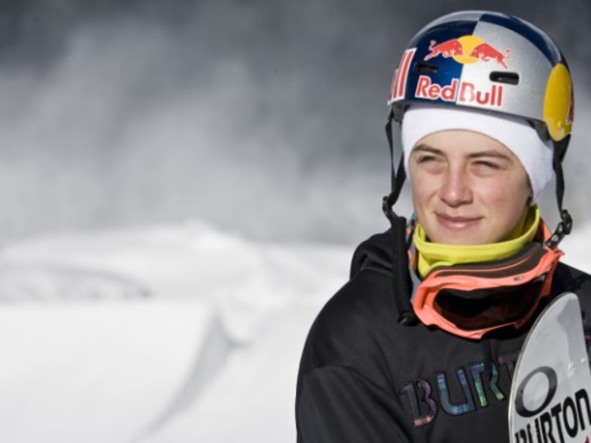 Snowboard helmet red bull online
