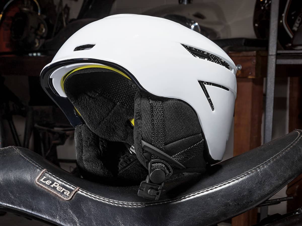 Anon Omega MIPS 2017 2018 Helmet Lookbook Snowboarder