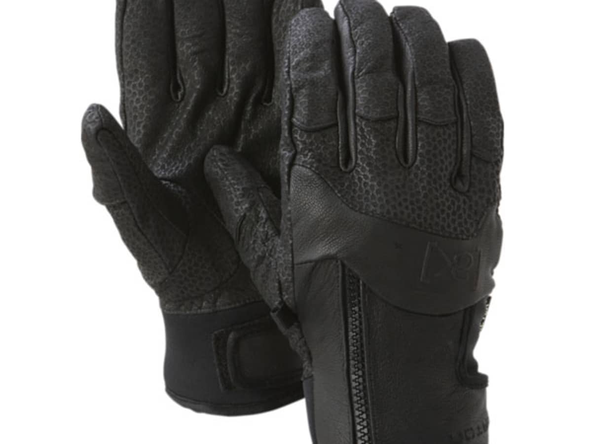 Burton AK Yeti Gloves 2011 Snowboarder