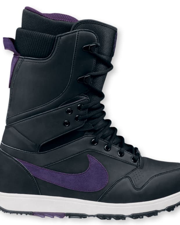 Nike Zoom Force 1 Snowboard Boot Snowboarder
