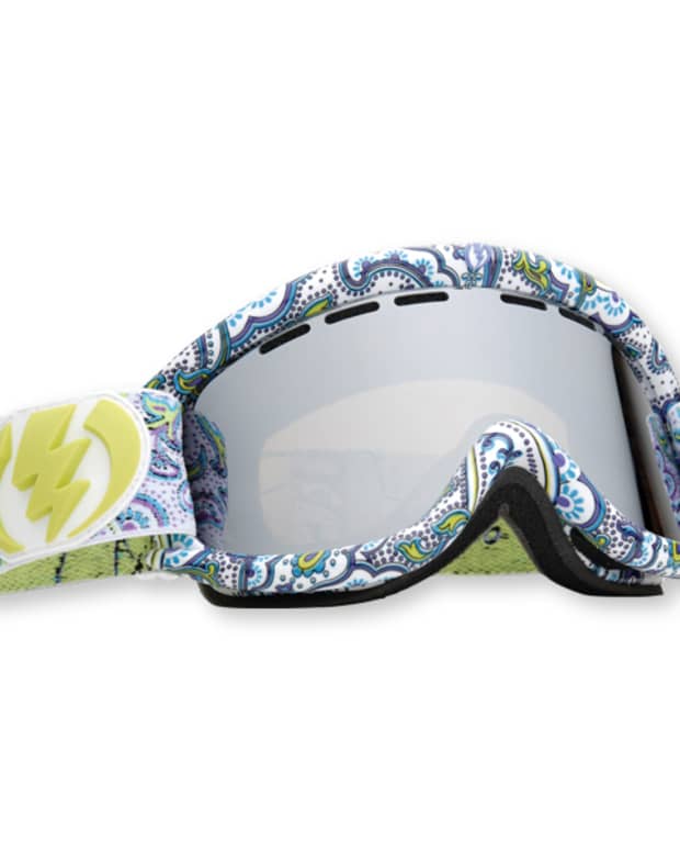 Harmony Vibes Jamie Anderson s Latest Line Miner Goggle with