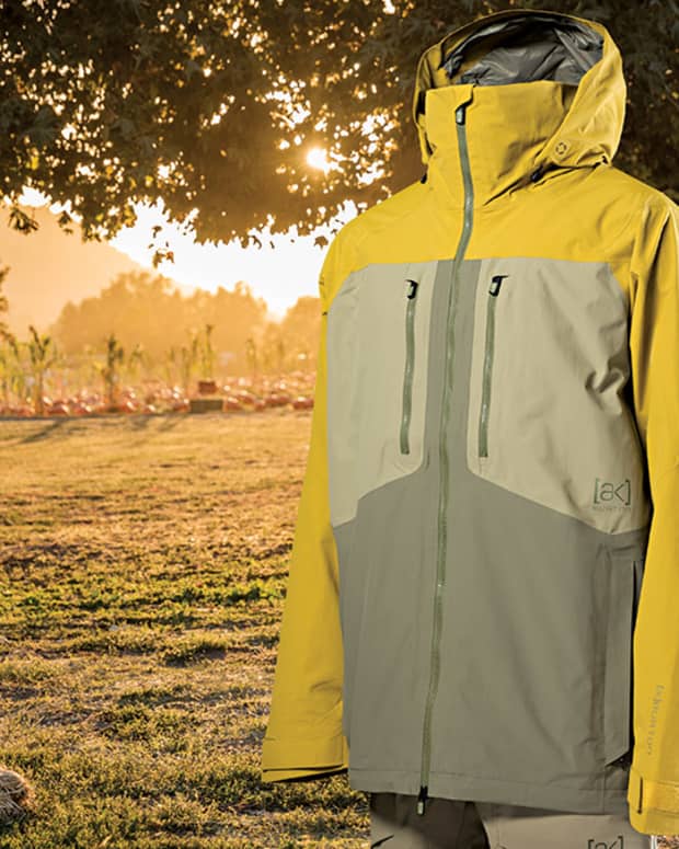 DC Command Jacket 2017 2018 Outerwear Lookbook Snowboarder