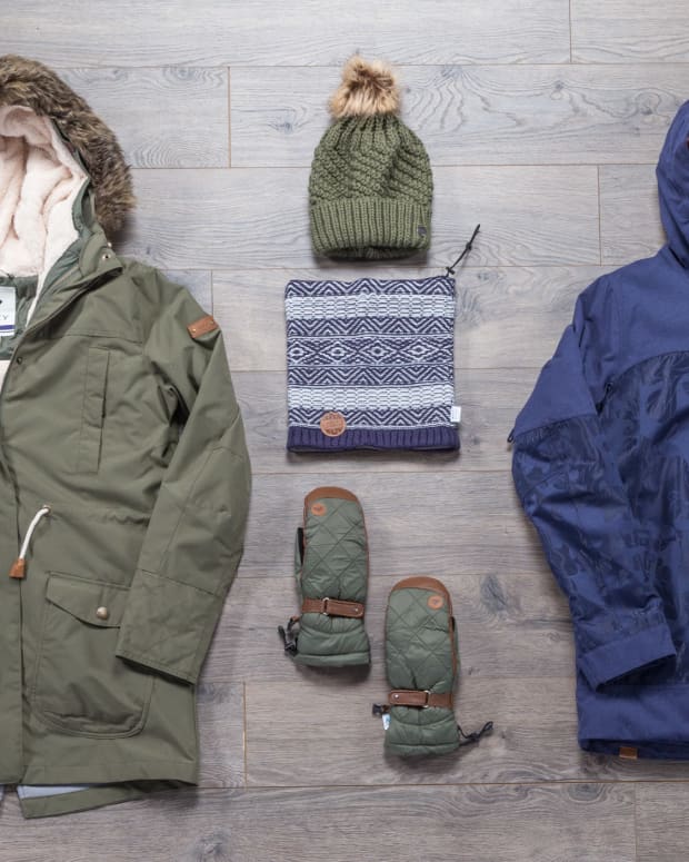 Roxy Holiday Gift Guide 2018 Snowboarder
