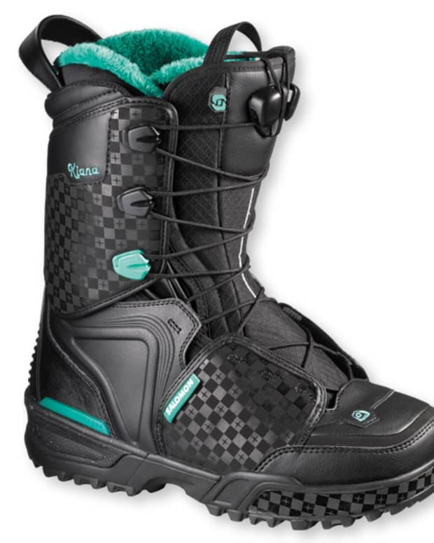 Salomon F20 Snowboard Boot Snowboarder