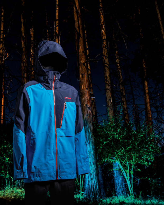 Oakley lookout 2l gore bzi jacket best sale