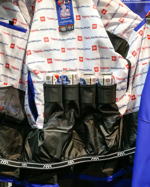Pbr snowboard jacket outlet