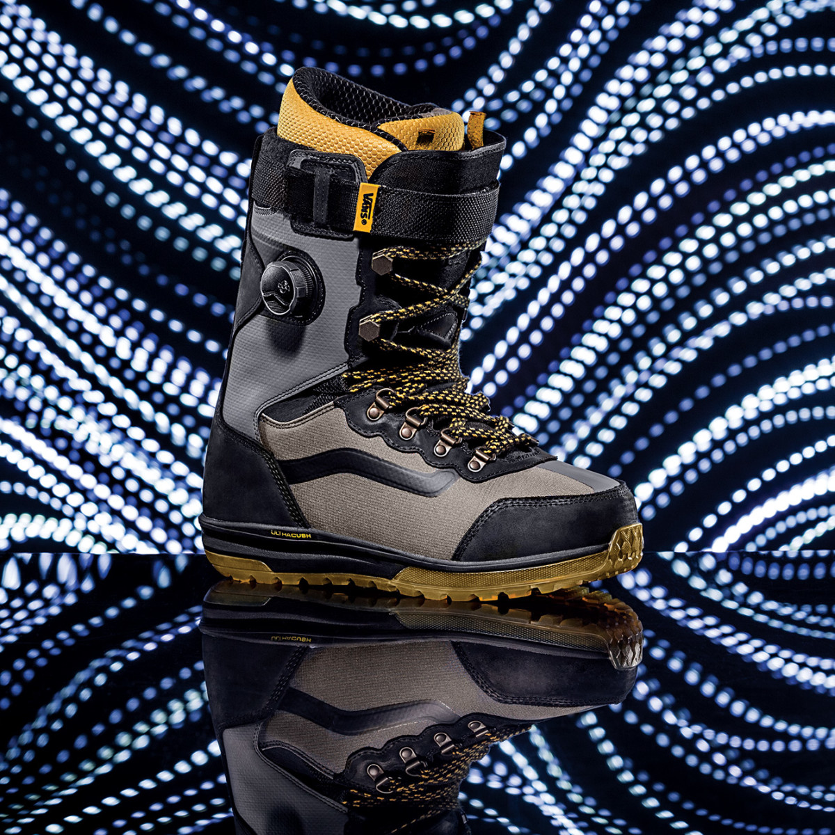 Name Droppin'—Vans x Pat Moore's Signature Infuse Boot - Snowboarder