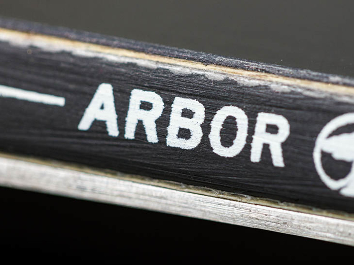 lavverr ARBORスノーボードシングル156 21-22モデル lavverr ARBORスノーボードシングル156 21-22モデル Arbor