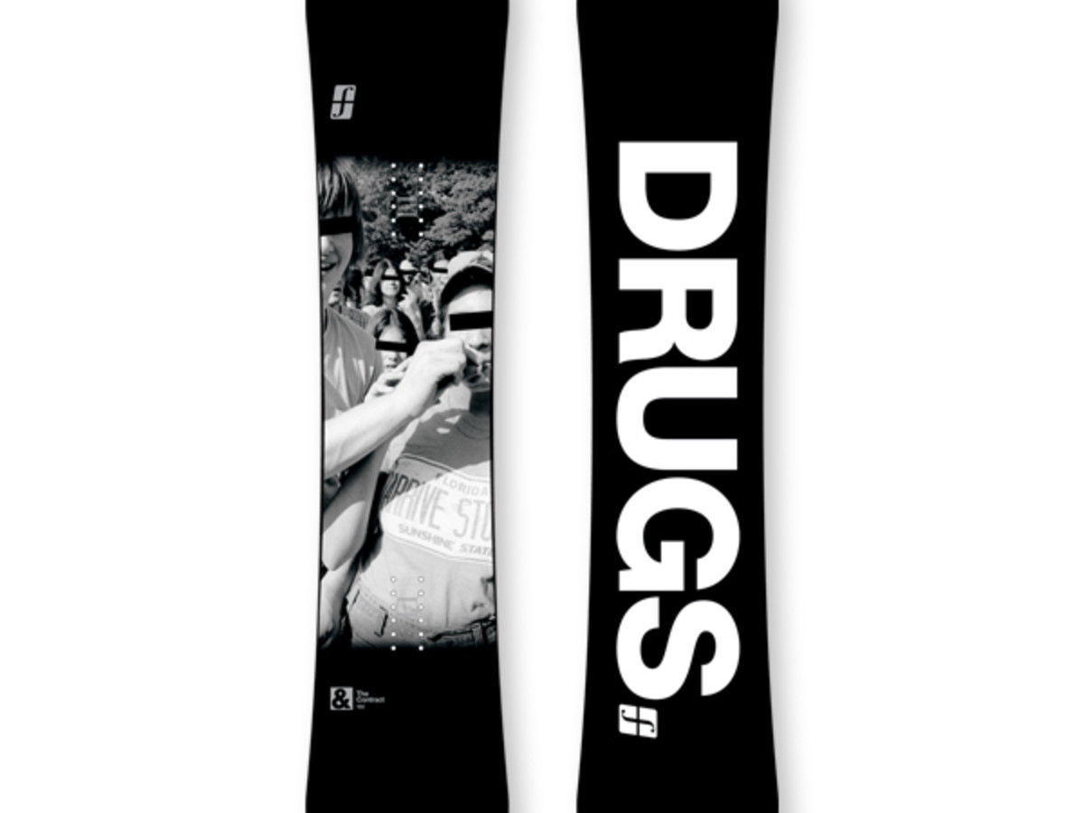 forum フォーラム コントラクト contract スノーボード 廃盤 forum-contract-snowboard.jpg