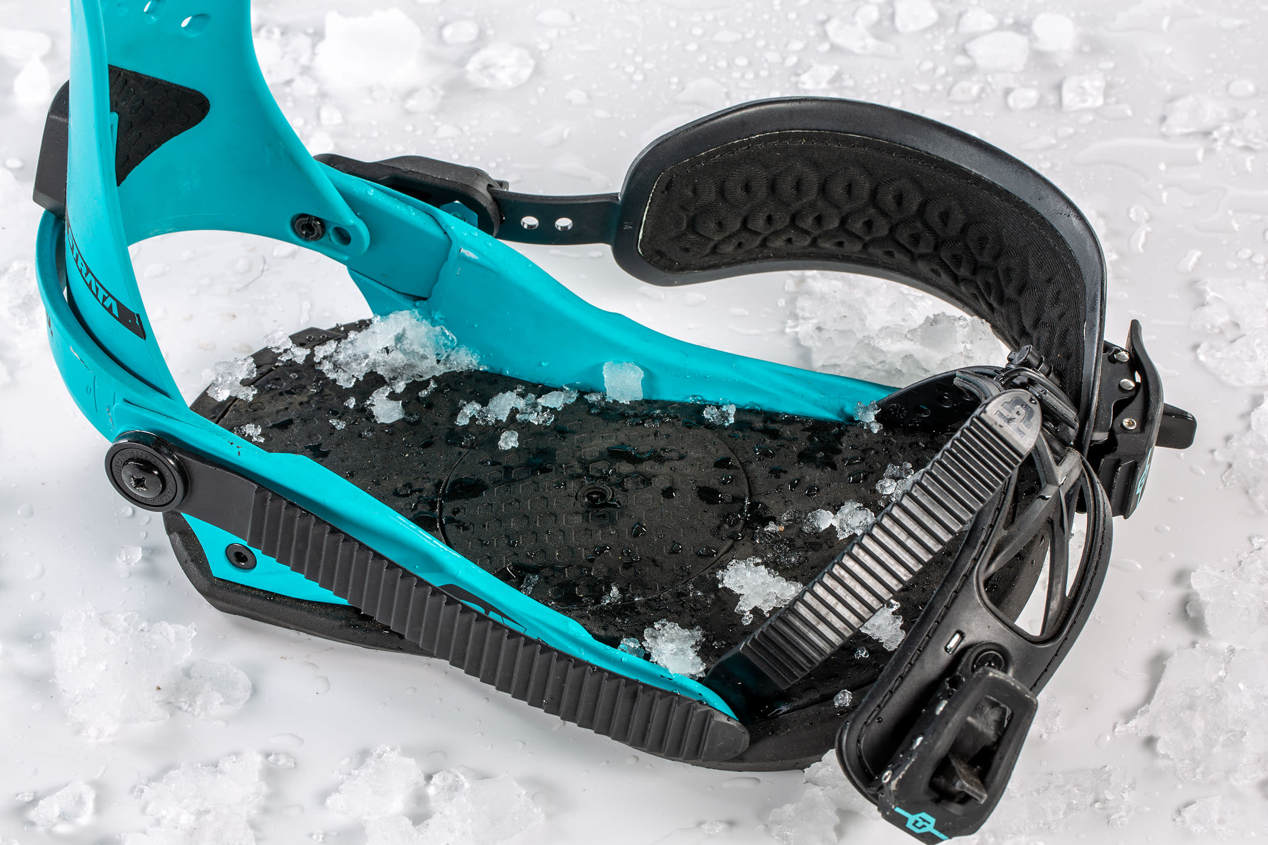 Union Strata Review: Best Snowboard Bindings of 2019 - TransWorld