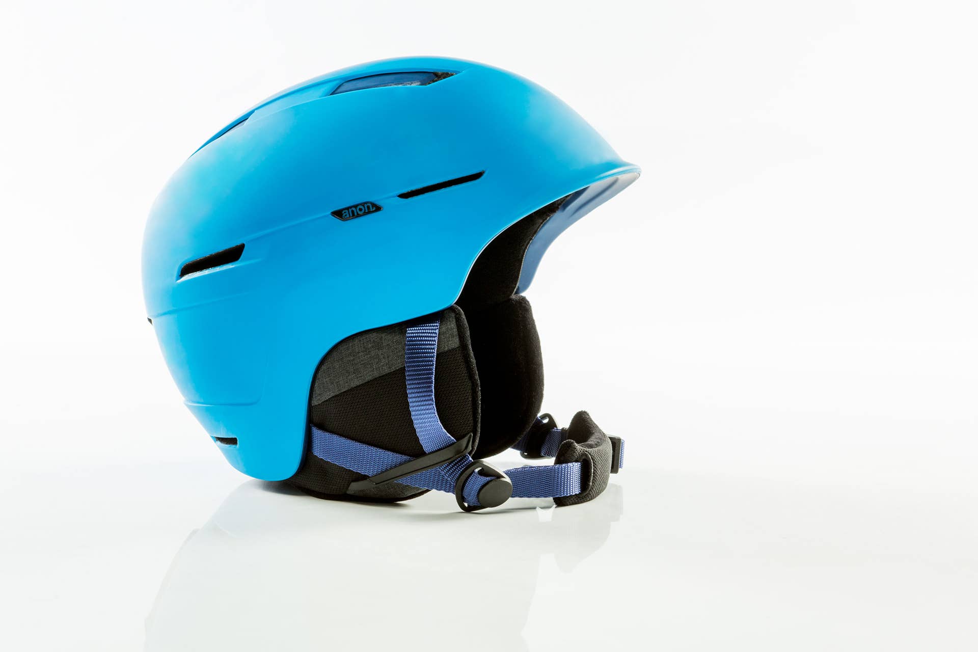 The Best Snowboarding Helmets from 2018-2019 - Snowboarder The Best Snowboarding Helmets from 2018-2019 - Snowboarder