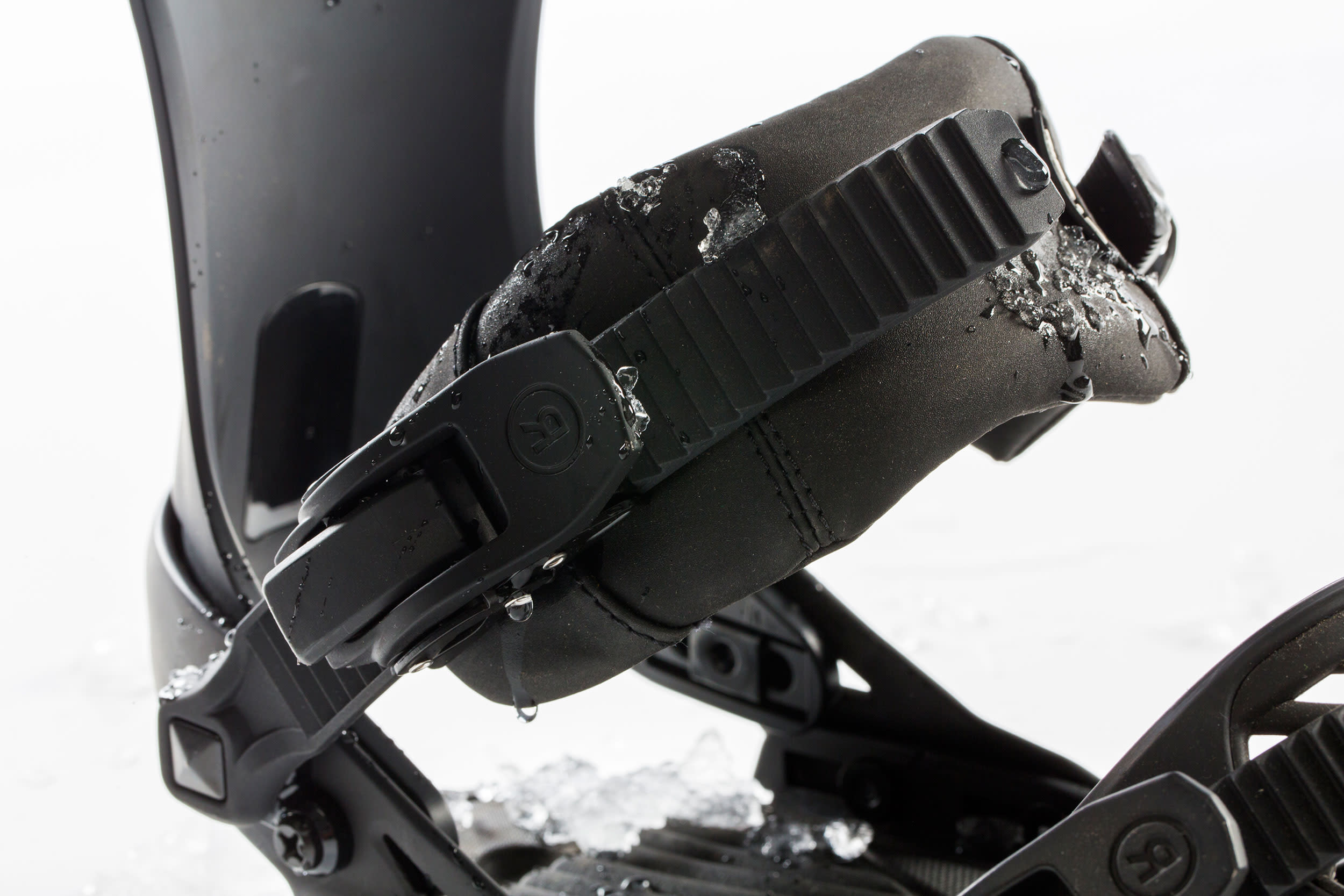 RIDE DVA Review: Best Snowboard Bindings of 2019 - TransWorld