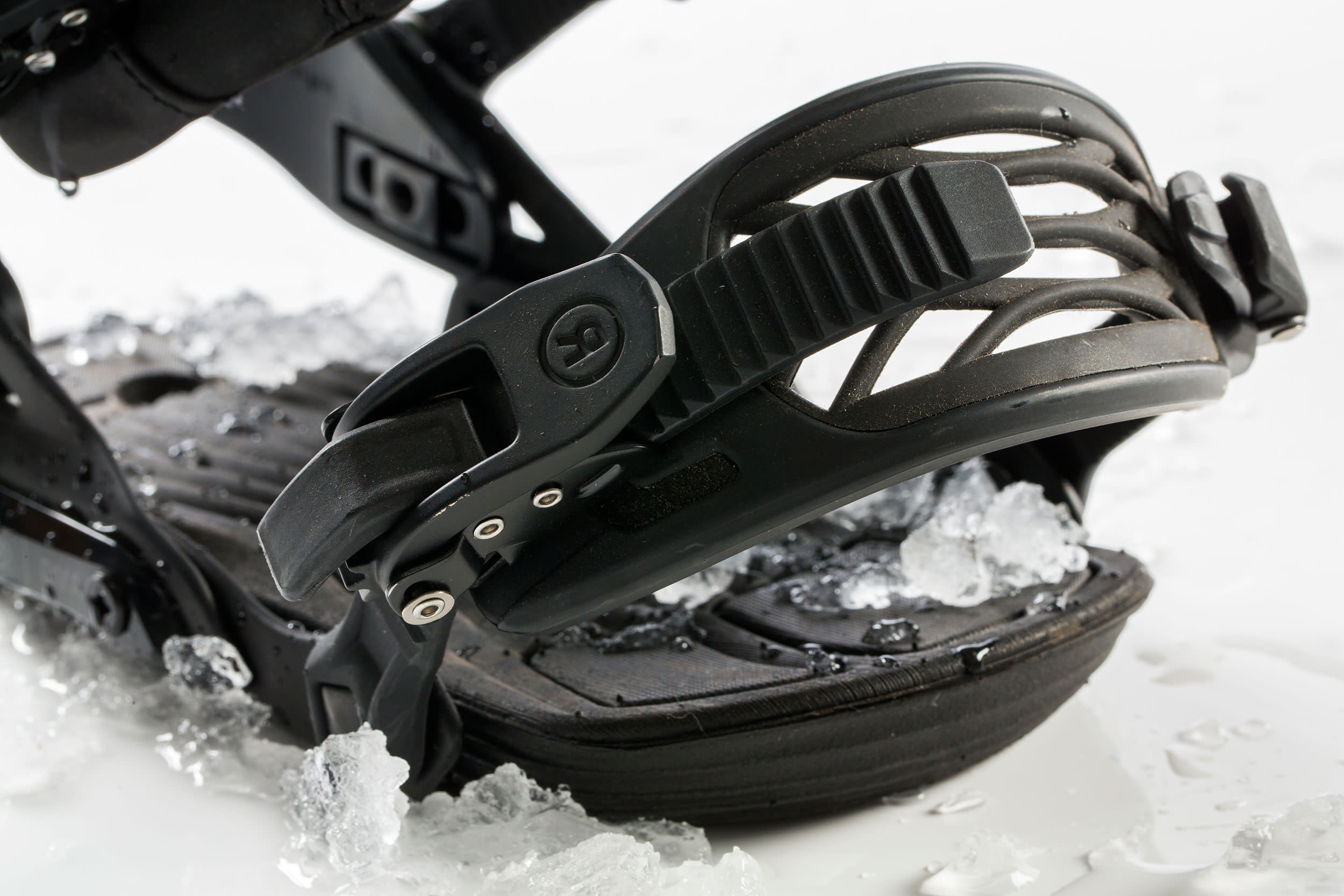 RIDE DVA Review: Best Snowboard Bindings of 2019 - TransWorld
