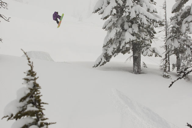 White Noise: Hana Beaman - Snowboarder