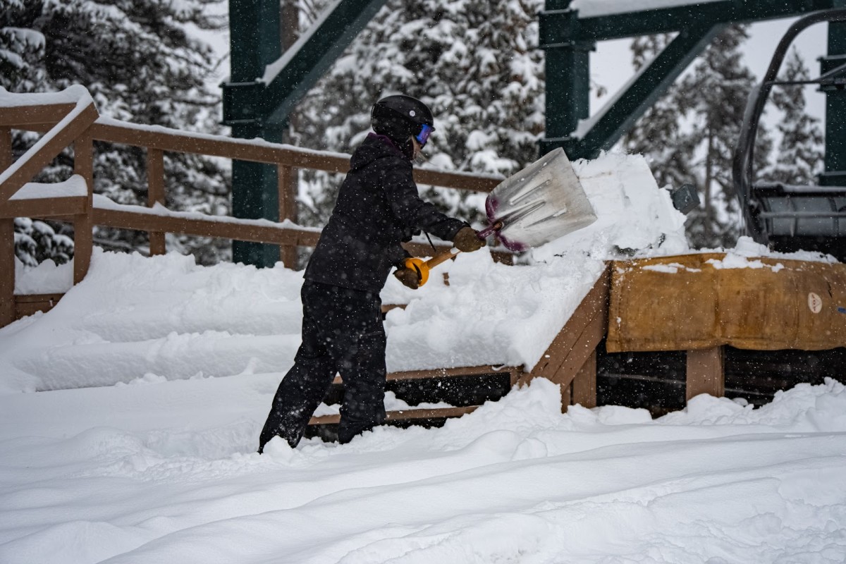 Colorado Ski Area Opens Early With Bonus Weekend Riding