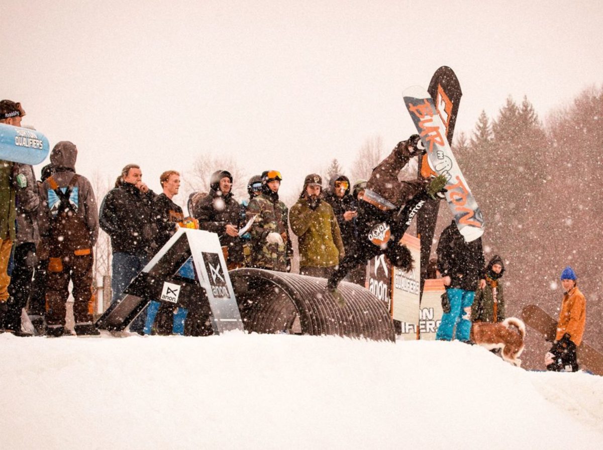 Burton Qualifiers Stop 3 Mountain Creek, NJ Video & Recap Snowboarder