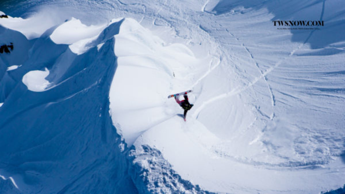 Wallpaper Wednesday Nicolas Müller's "Fruition" Snowboarder