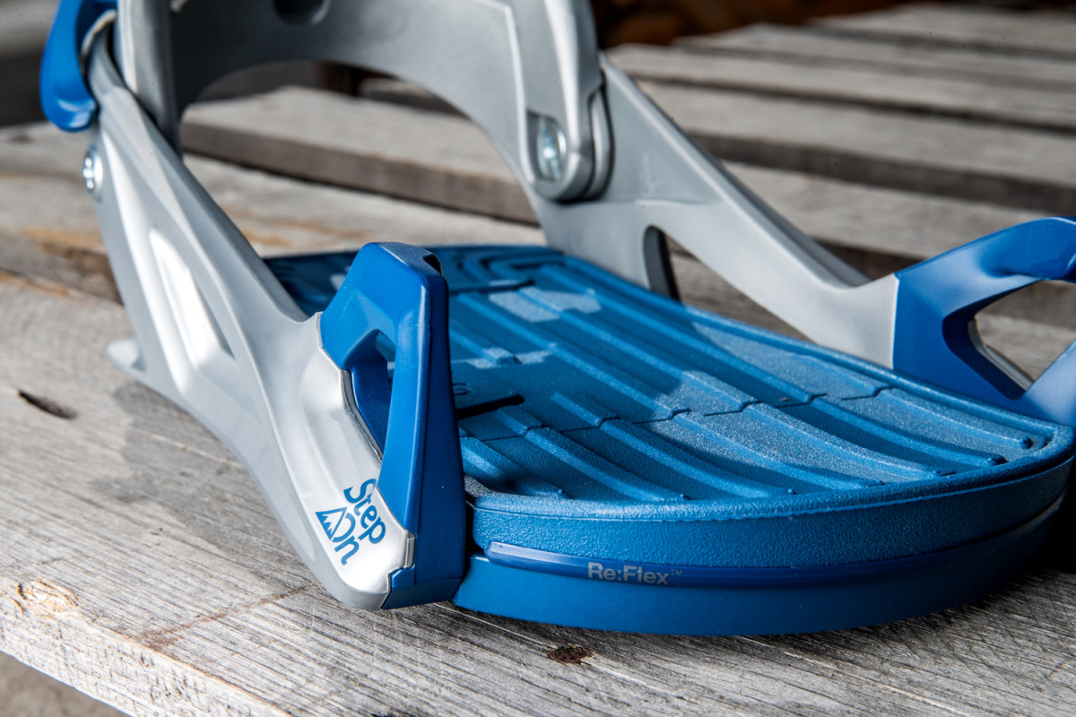 First Impressions Burton Step On Strapless Bindings Snowboarder