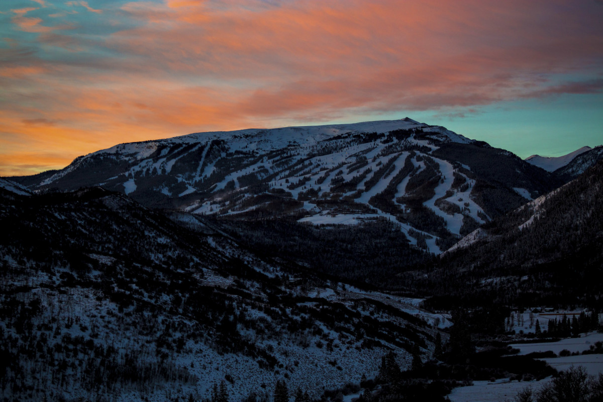 How Did Lift Tickets So Expensive? Snowboarder