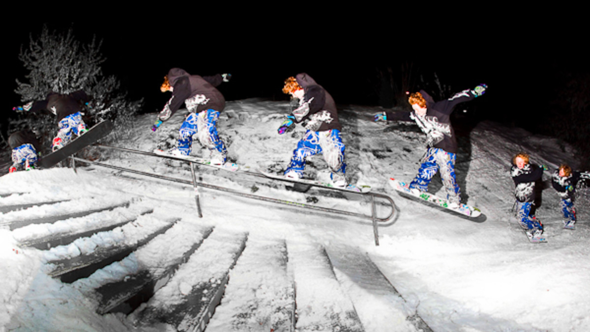 Videograss Party At The Rail Gardens Snowboarder