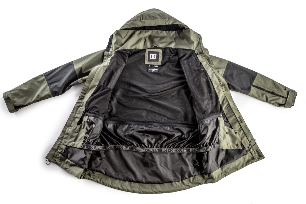 DC Command Jacket: Snowboarding Gear Lookbooks 2018 - 2019
