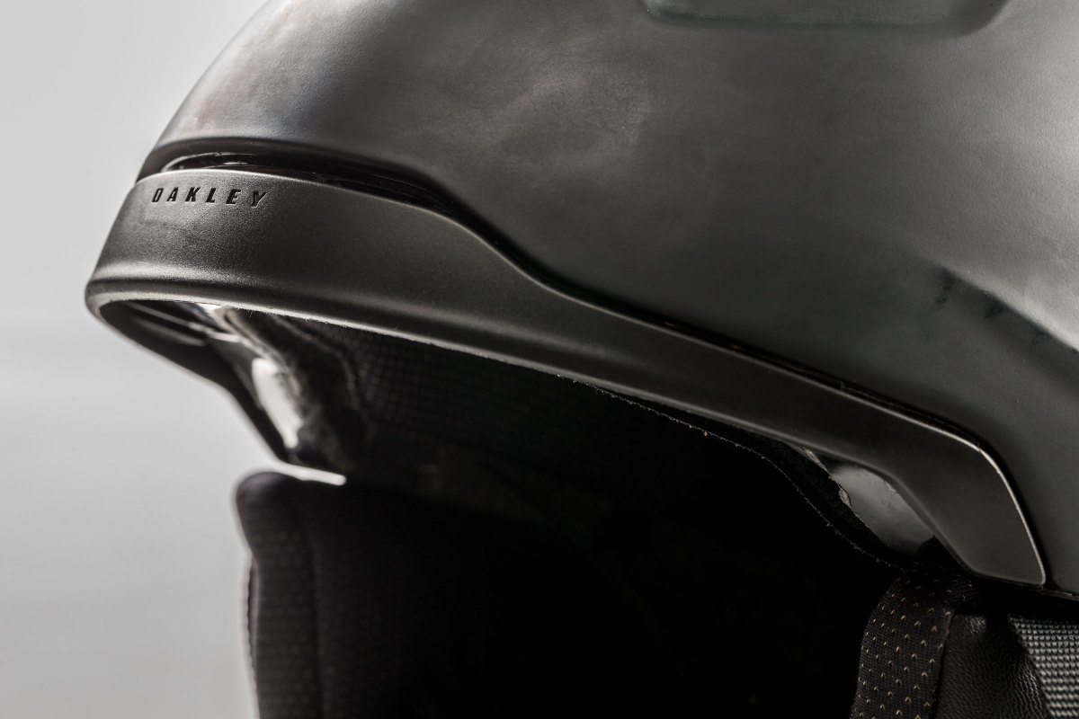 Oakley MOD 3 Review Best Snowboard Helmets of 2019 TransWorld