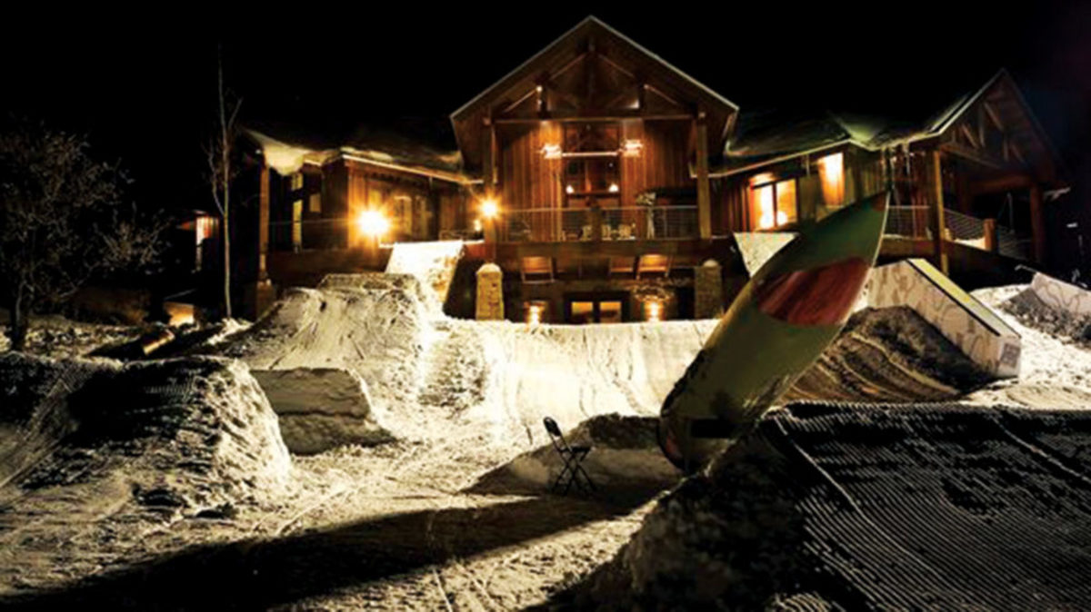 Eddies Archive Evidence from the DC Mountain Lab Days Snowboarder