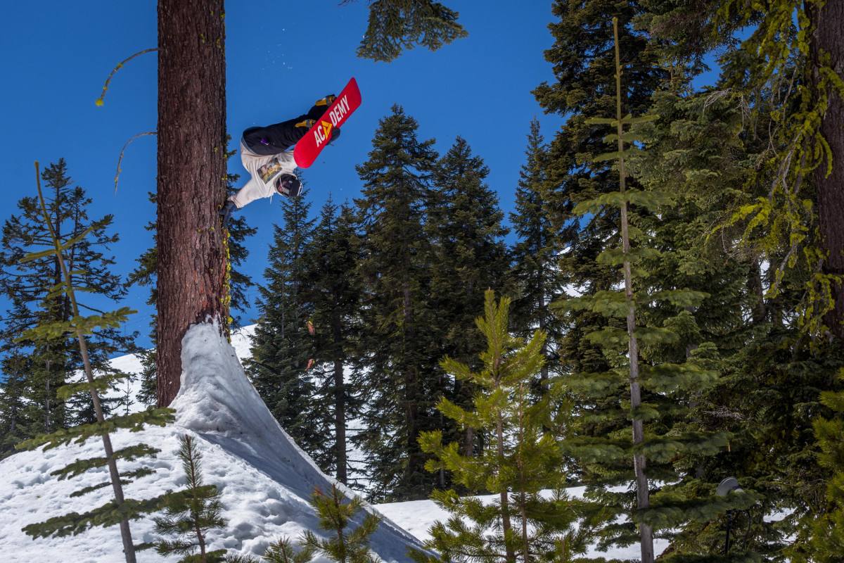 Academy Snowboards—Gathering 2019 presented by NUG