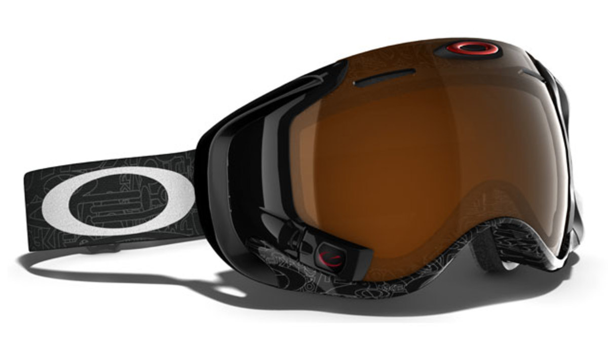 Oakley introduces the Airwave goggle with heads up display Snowboarder