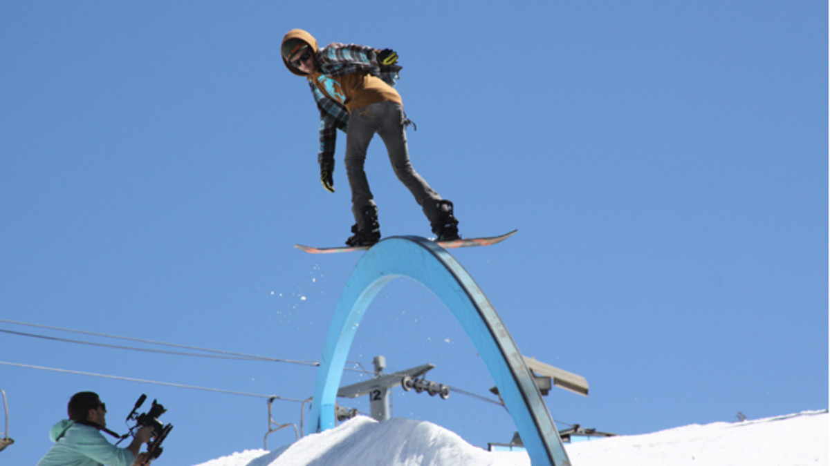 Powder Alliance Announces 2014/15 The Wild West Powder Quest Snowboarder
