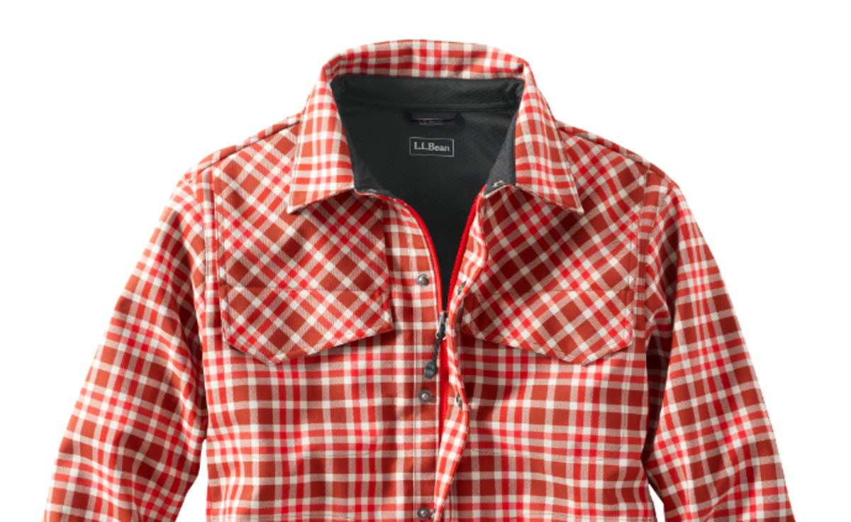 LL Bean Traverse Soft Shell Snowboarder