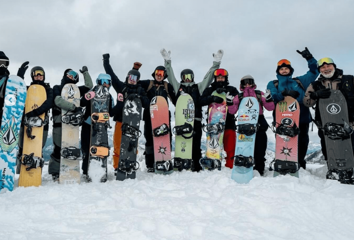 スノーボード　THE TEAM SNOWBOARDING screen-shot-2024-03-03-at-